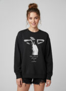 Olivia Dean The Art of Loving LIVE Tour 2025 Shirt | 90s Vintage B&W Olivia Dean Photo Tee, Sweatshirt & Hoodie